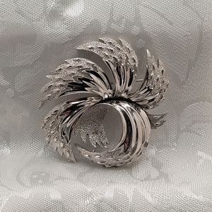 Trifari Crown Signed Designer Silver Tone Brooch Pin